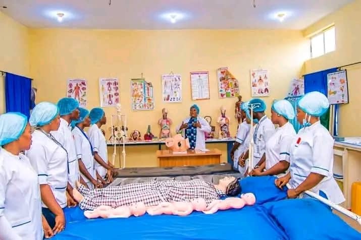 Otolola College students